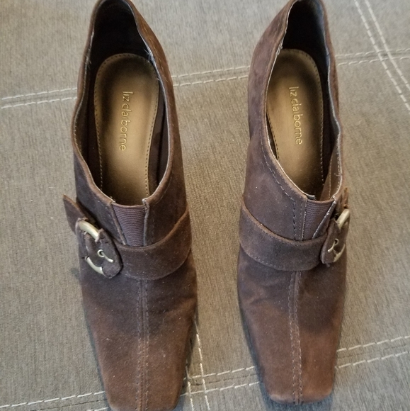 Liz Claiborne Slip Ons - Picture 3 of 7